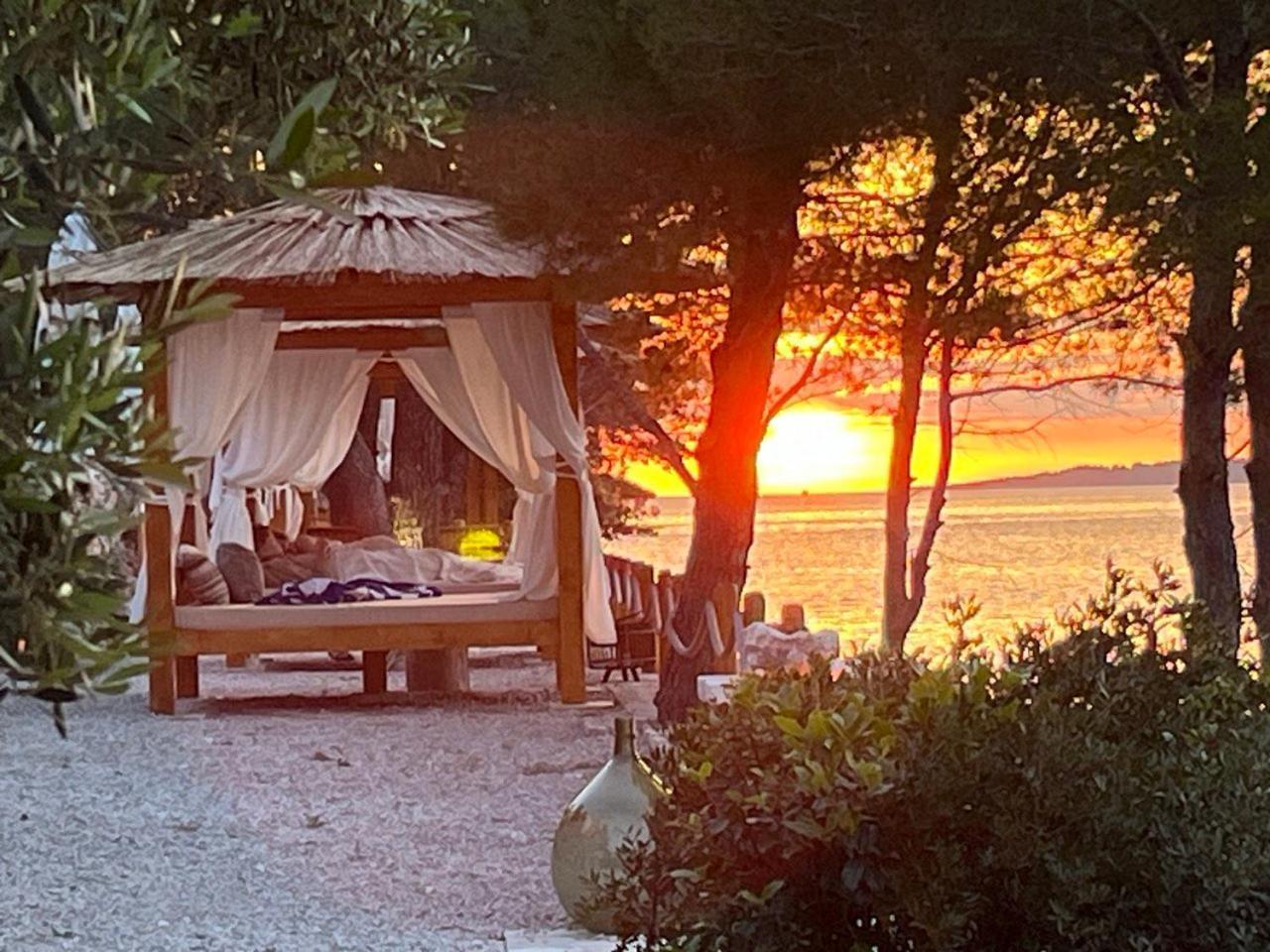 Holiday Home Sunny Side ヴェラ・ルカ エクステリア 写真